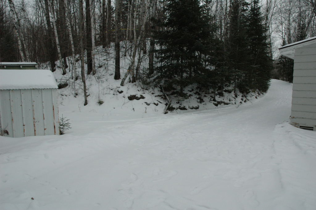 cabin08.JPG
