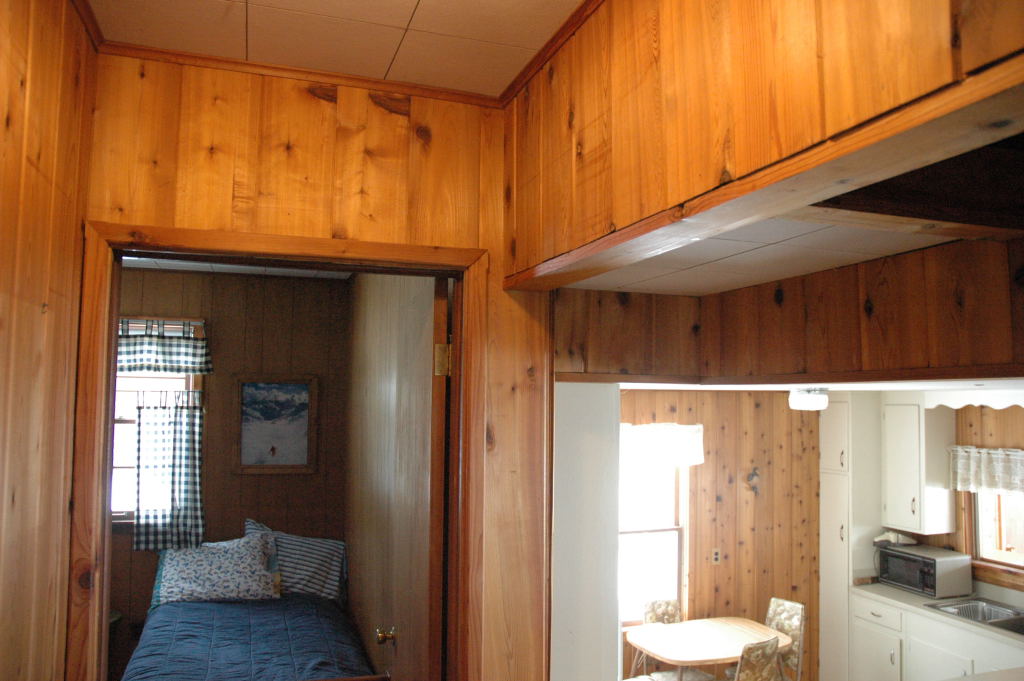 cabin29.JPG