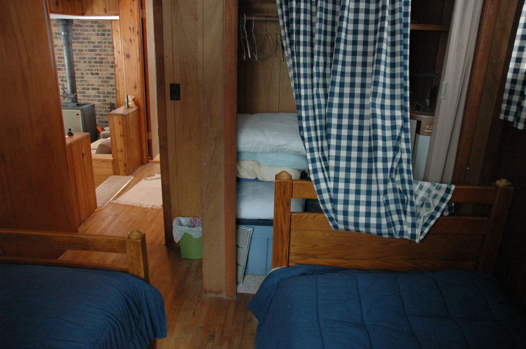 cabin31.JPG