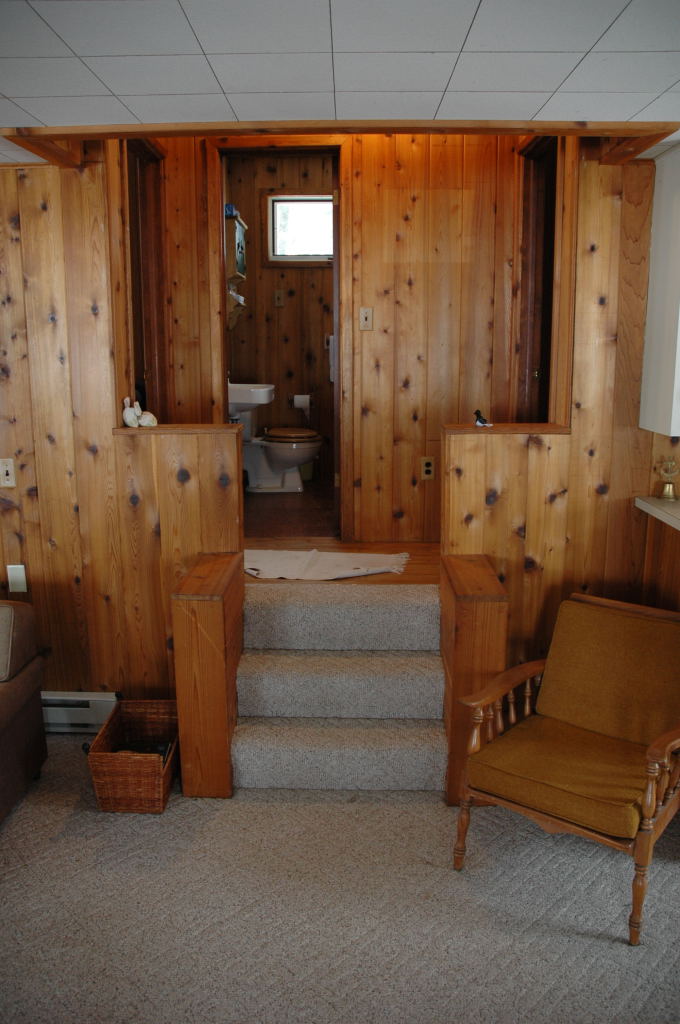 cabin32.JPG