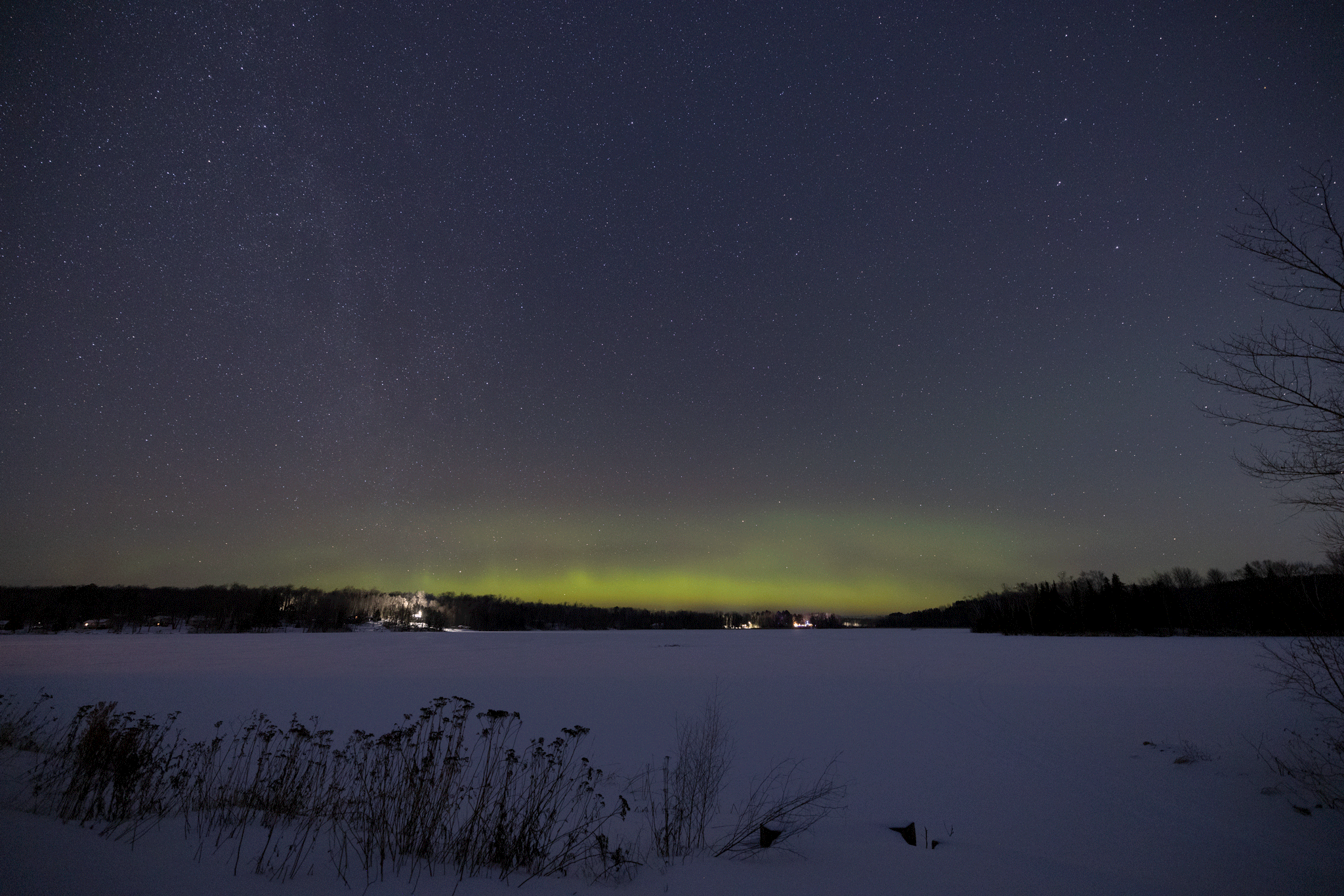 Radiating auroras viewed from Arbo Township on midnight January 12.