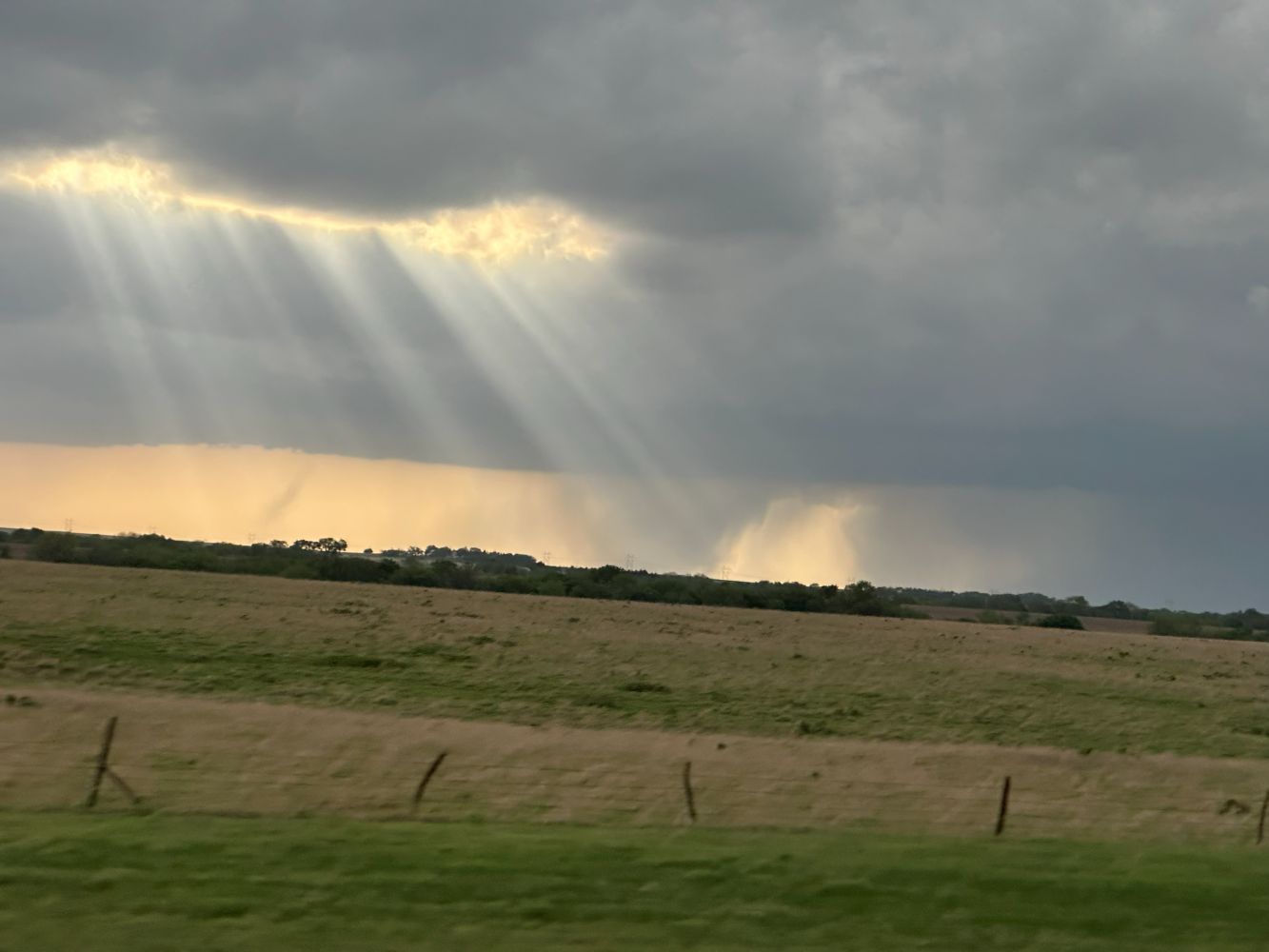 Landspout